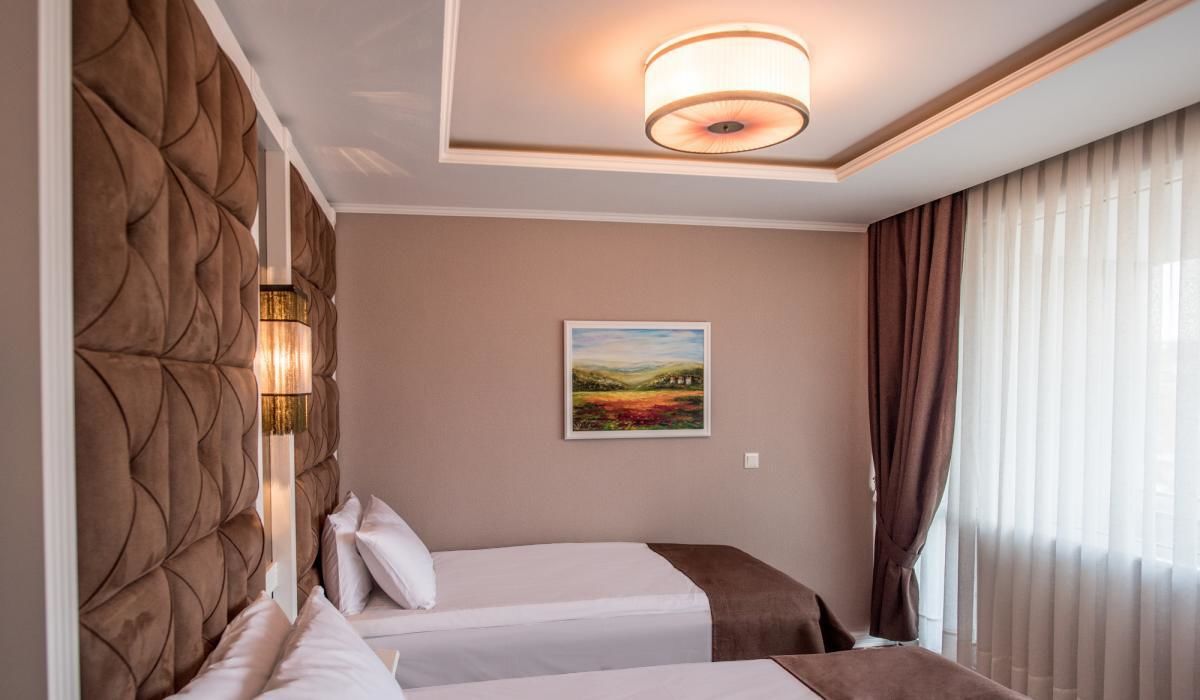 Отель Hotel Arpezos Кырджали